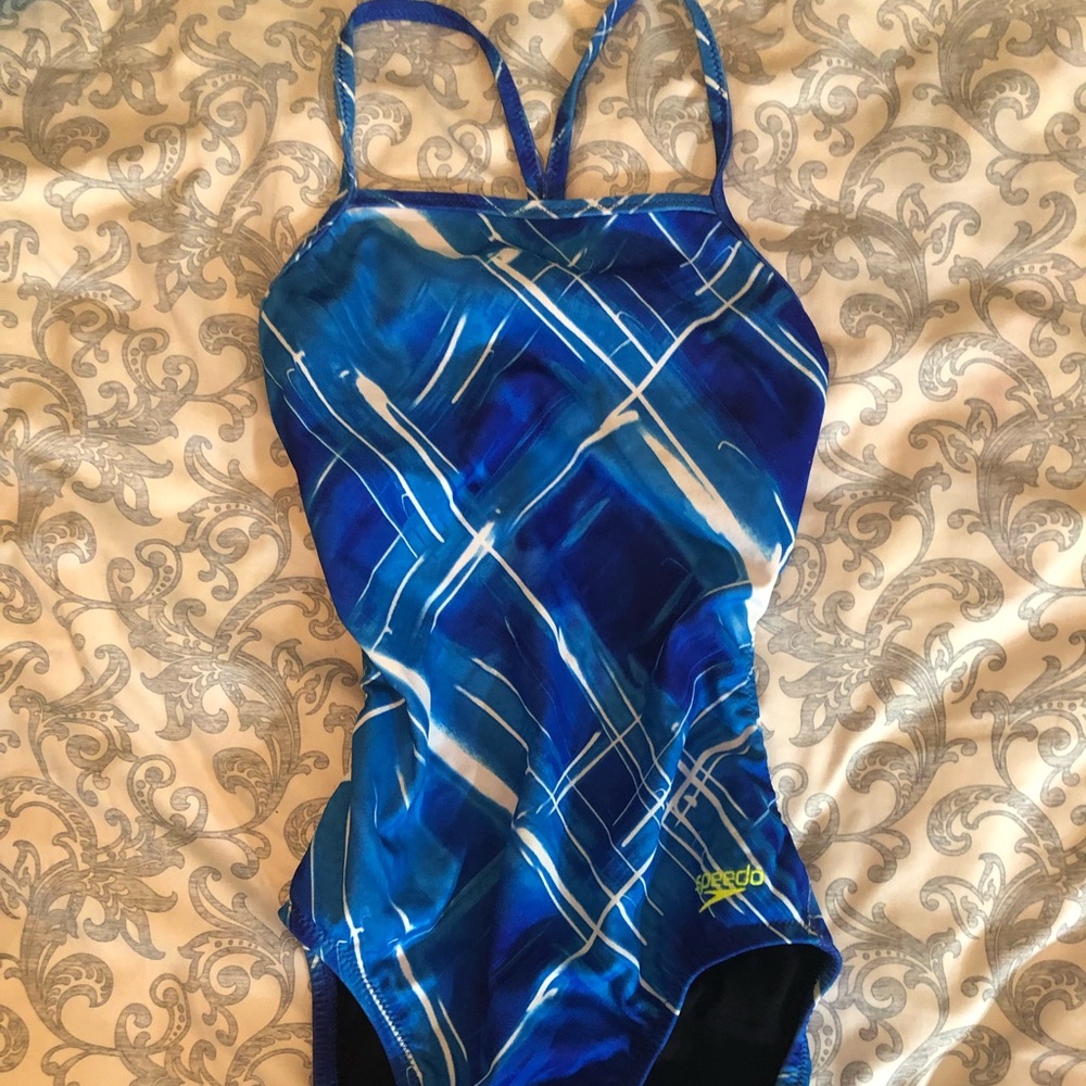 Speedo Endurance Lite, Worn Once size 28